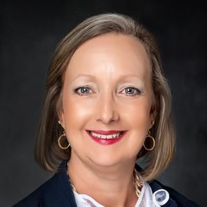 Meet your Posher, Janet